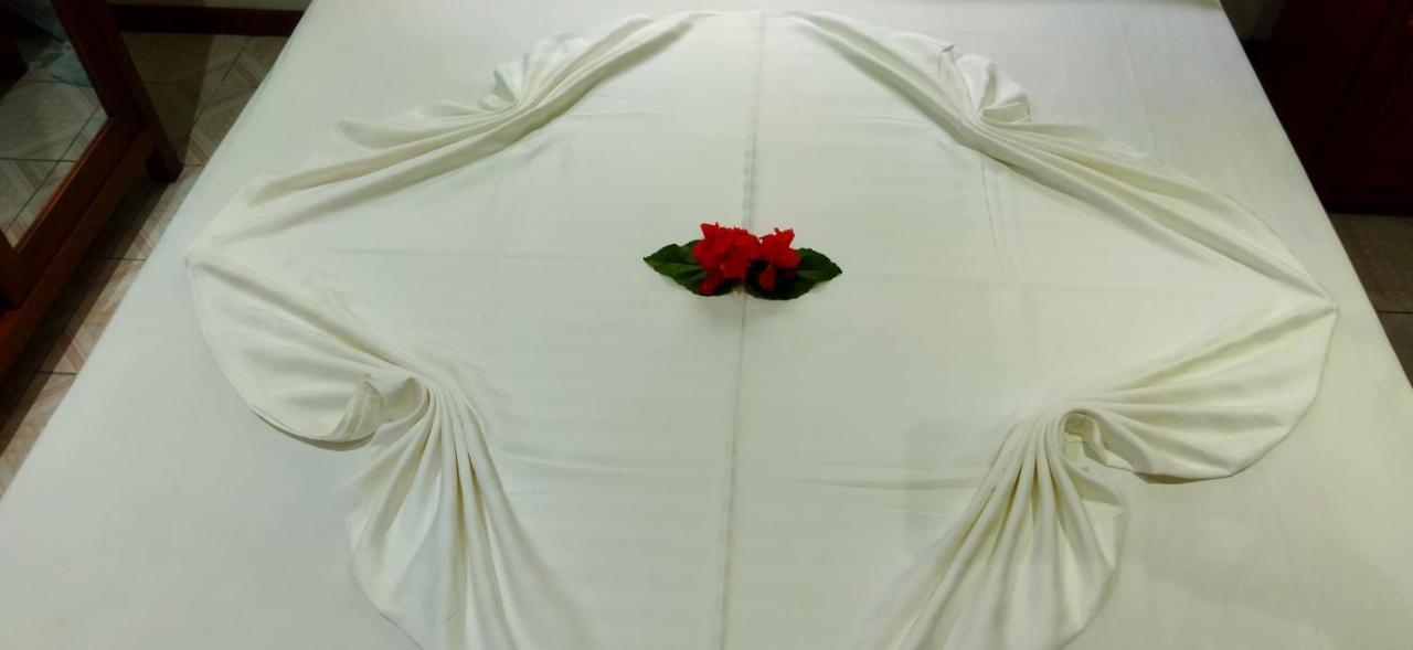 Dan Zoranz Self Catering Guest House 拉迪格岛 外观 照片