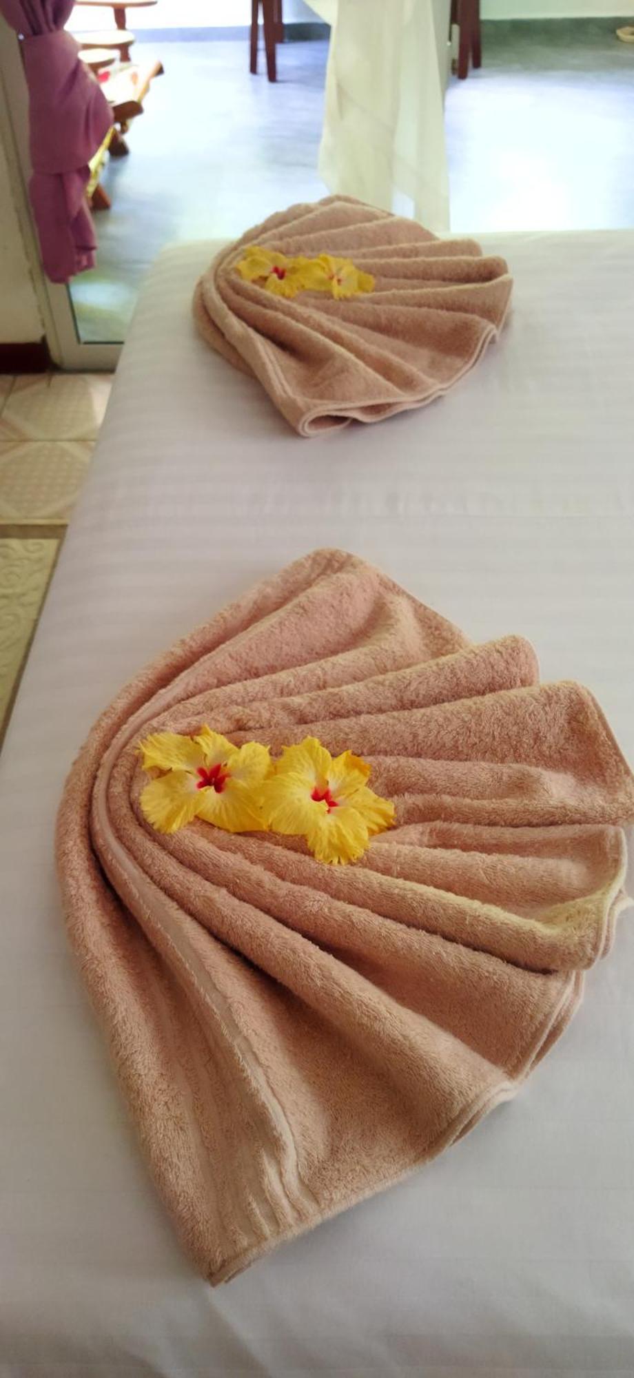 Dan Zoranz Self Catering Guest House 拉迪格岛 外观 照片