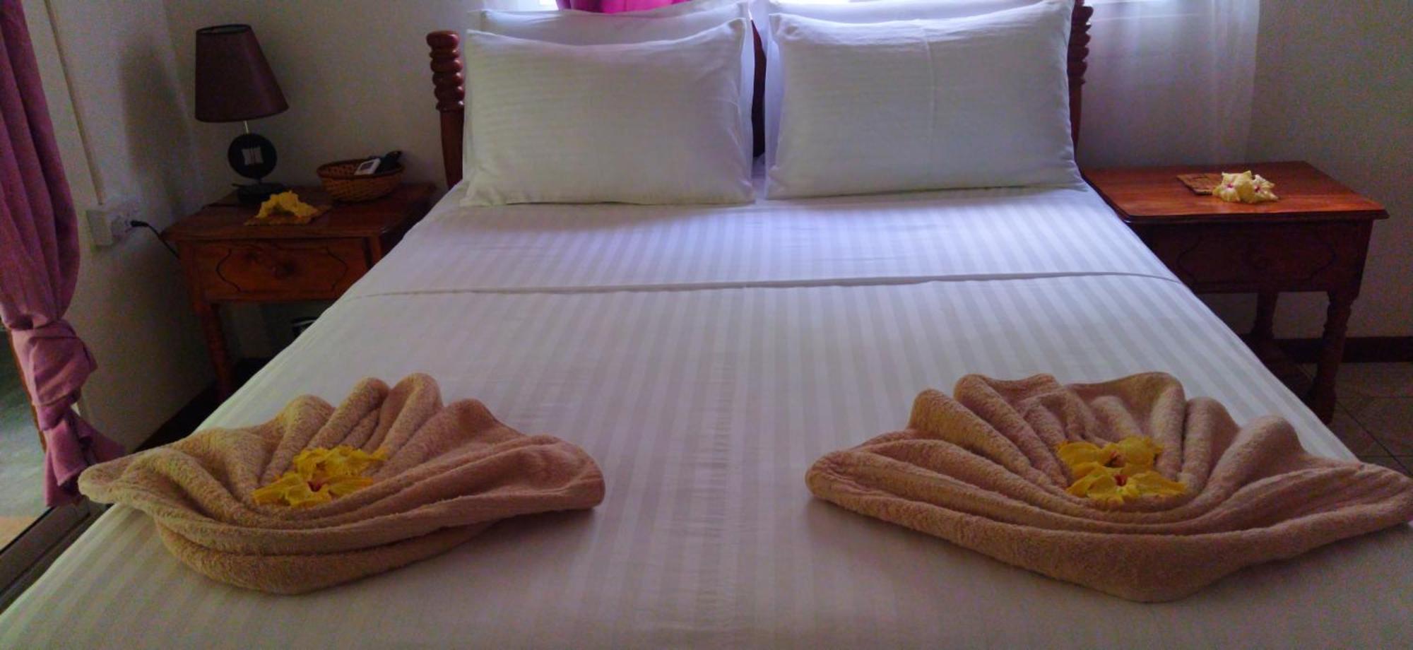 Dan Zoranz Self Catering Guest House 拉迪格岛 外观 照片